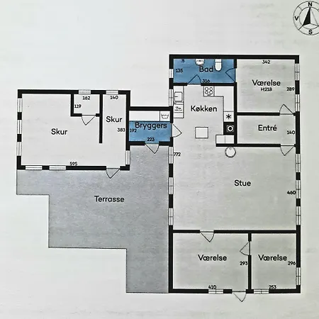 Timber-framed Idyll With Views Of The Fields Nordenbro Vesteregn