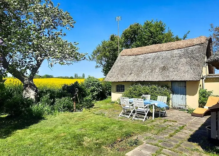 Timber-framed Idyll With Views Of The Fields Hébergement de vacances